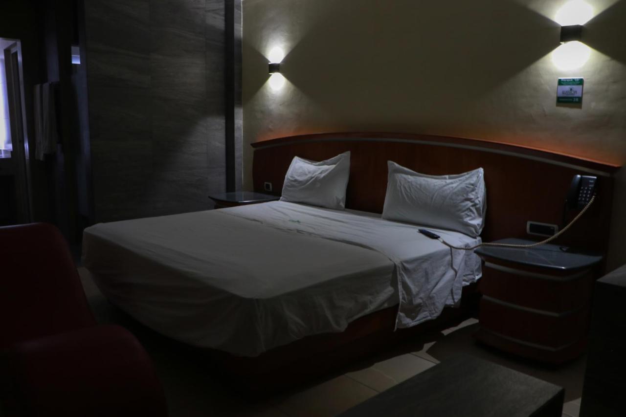 Autohotel Ilussion Córdoba Kültér fotó